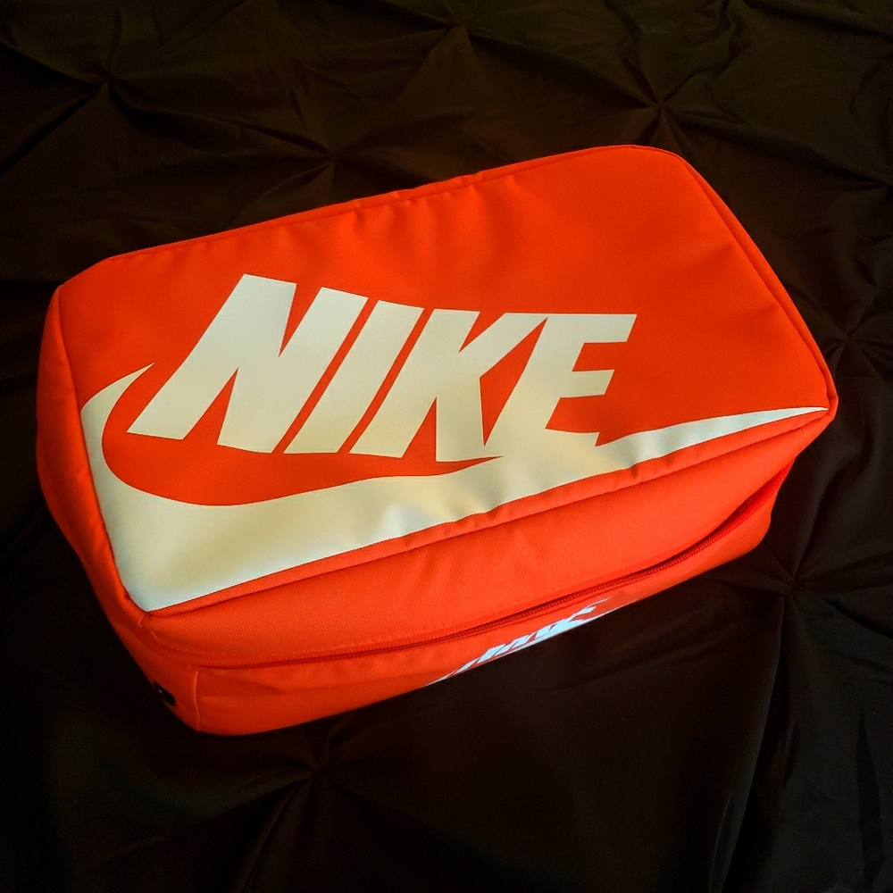 Nike lunch box